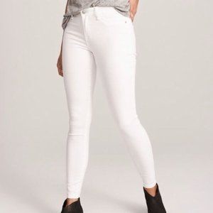 Abercrombie & Fitch 26/2 Harper Super Skinny White Denim Jeans 3238